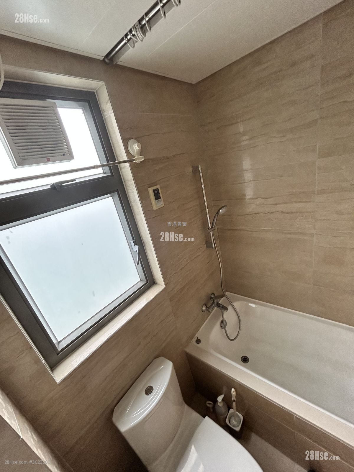 Heya Green Rental 2 Bedrooms 493 ft² Heya Green Rental 2 Bedrooms 493 ft²