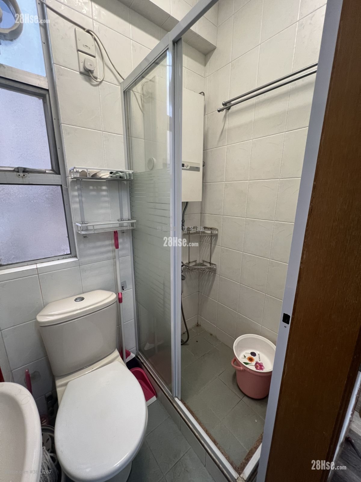 Siu Nin Building Rental 2 Bedrooms , 1 Bathroom 227 ft² Siu Nin Building Rental 2 Bedrooms , 1 Bathroom 227 ft²