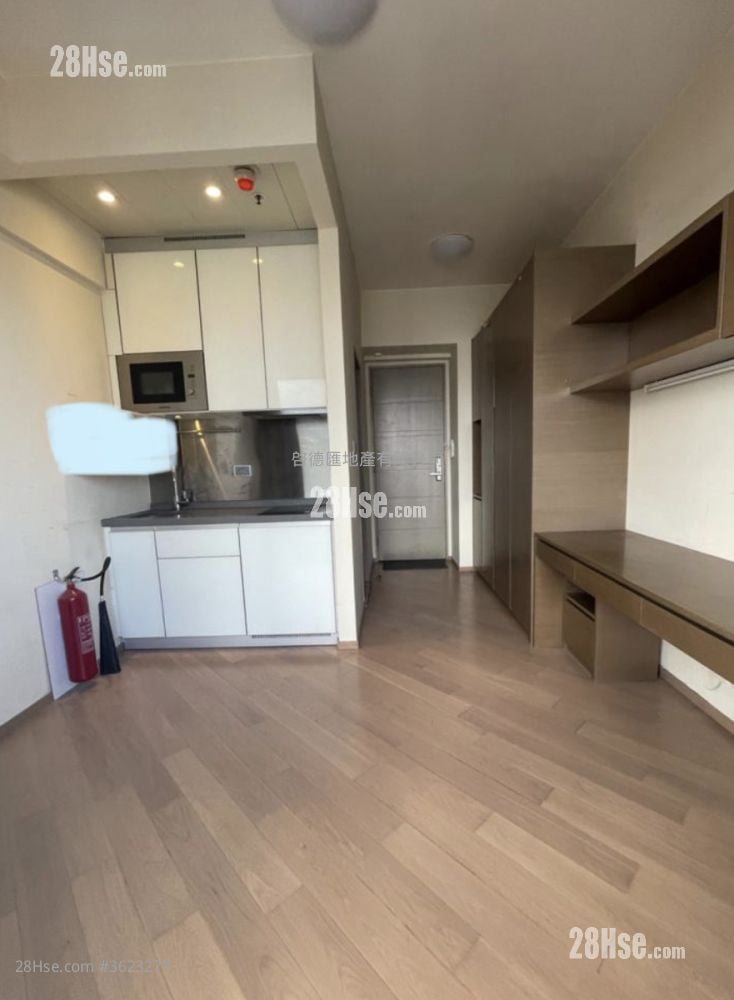 The Met. Focus Rental Studio 222 ft² The Met. Focus Rental Studio 222 ft²