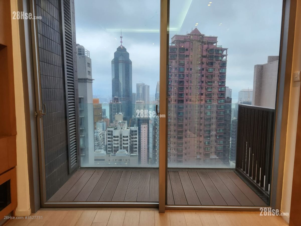 Soho 38 Rental 2 Bedrooms , 1 Bathroom 496 ft²