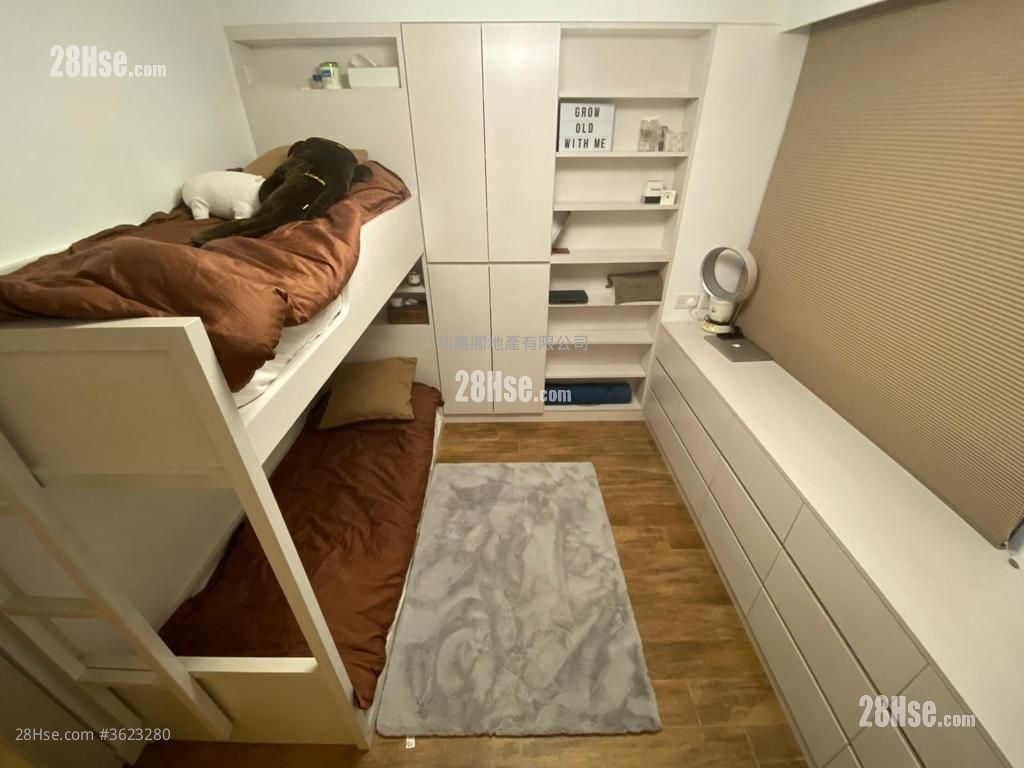 Mei Foo Sun Chuen Sell 2 Bedrooms , 1 Bathroom 631 ft² Mei Foo Sun Chuen Sell 2 Bedrooms , 1 Bathroom 631 ft²