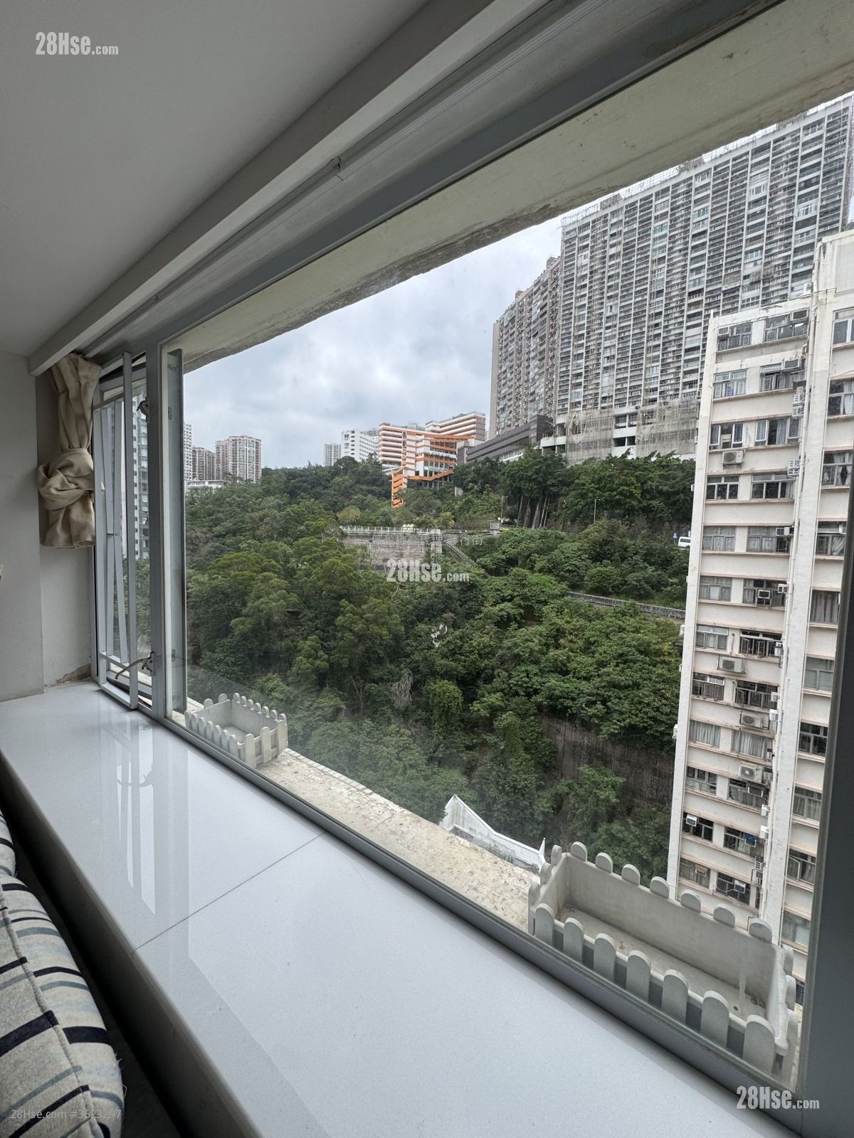 Ching Wah Building Rental 2 Bedrooms , 1 Bathroom 438 ft² Ching Wah Building Rental 2 Bedrooms , 1 Bathroom 438 ft²