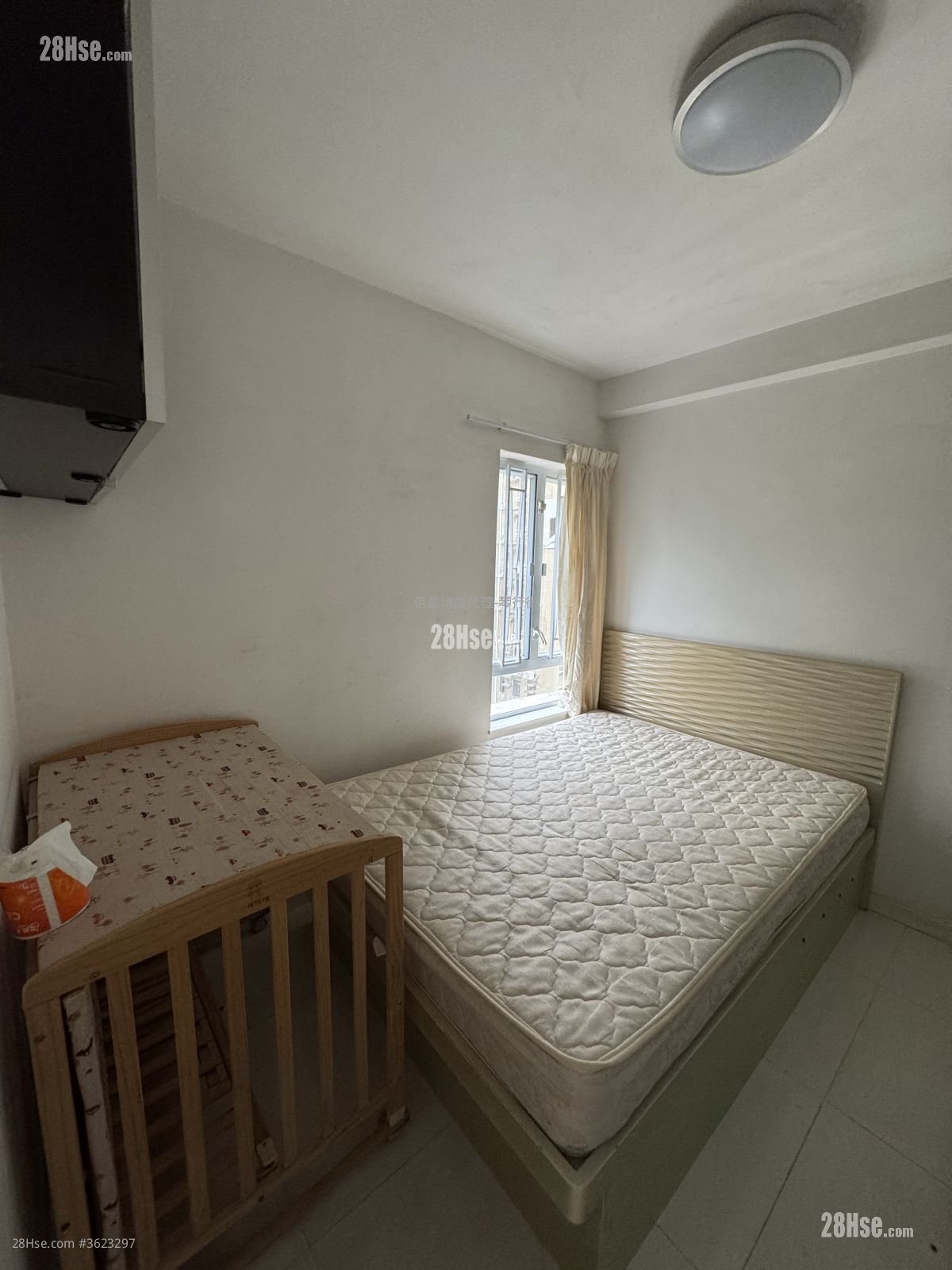 Ching Wah Building Rental 2 Bedrooms , 1 Bathroom 438 ft² Ching Wah Building Rental 2 Bedrooms , 1 Bathroom 438 ft²