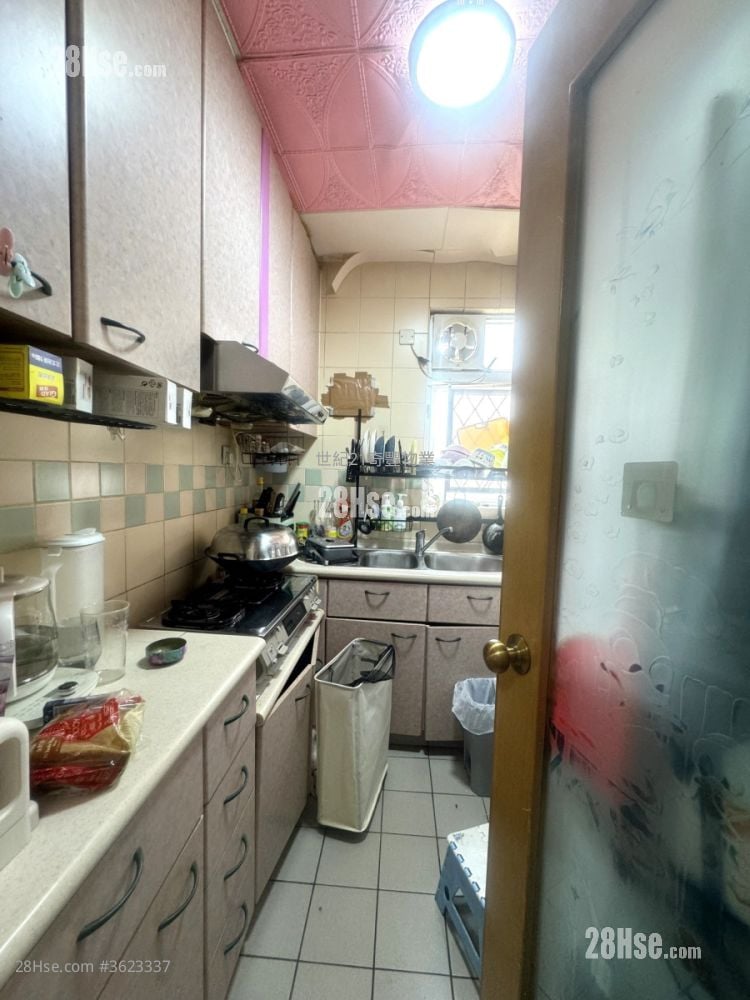 昌盛苑 售盤 3 房 , 2 浴室 650 平方呎 昌盛苑 售盤 3 房 , 2 浴室 650 平方呎