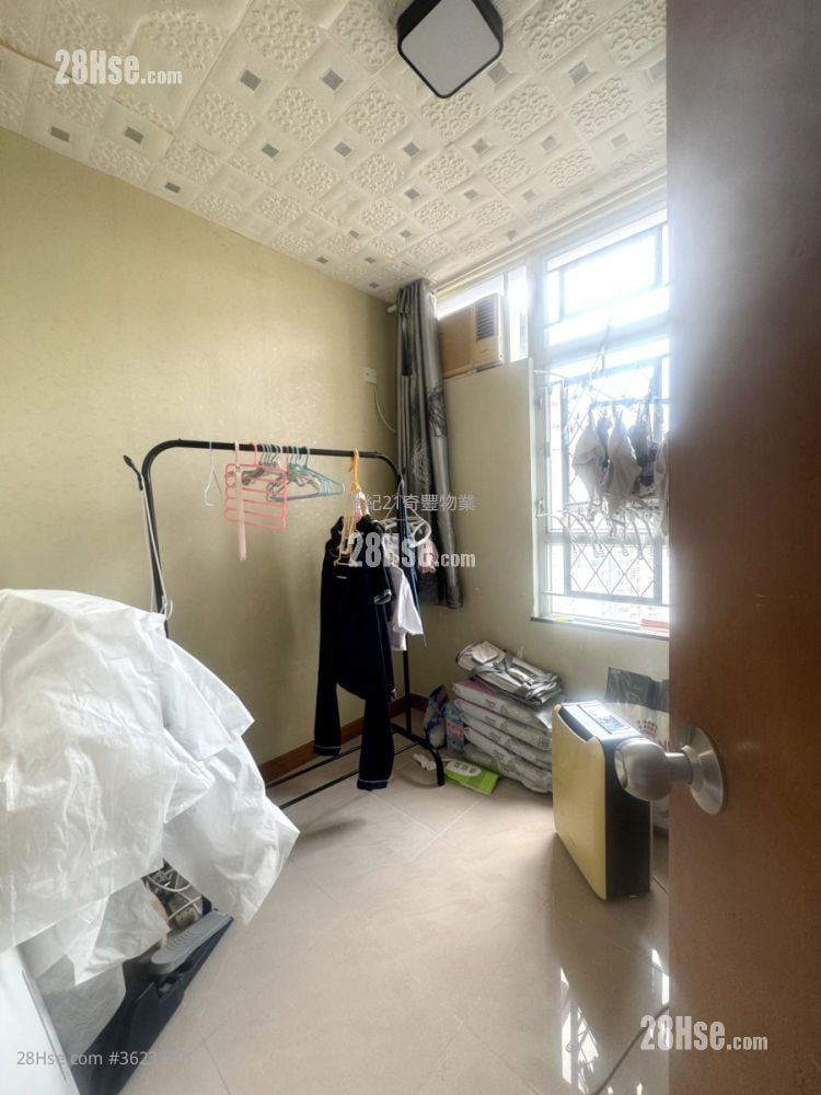 昌盛苑 售盤 3 房 , 2 浴室 650 平方呎 昌盛苑 售盤 3 房 , 2 浴室 650 平方呎