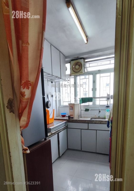 翠屏北邨 售盘 2 房 , 1 浴室 443 平方尺 翠屏北邨 售盘 2 房 , 1 浴室 443 平方尺