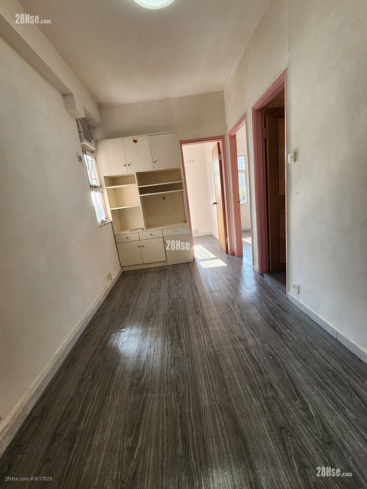 德喜大廈 租盤 2 房 , 1 浴室 296 平方呎