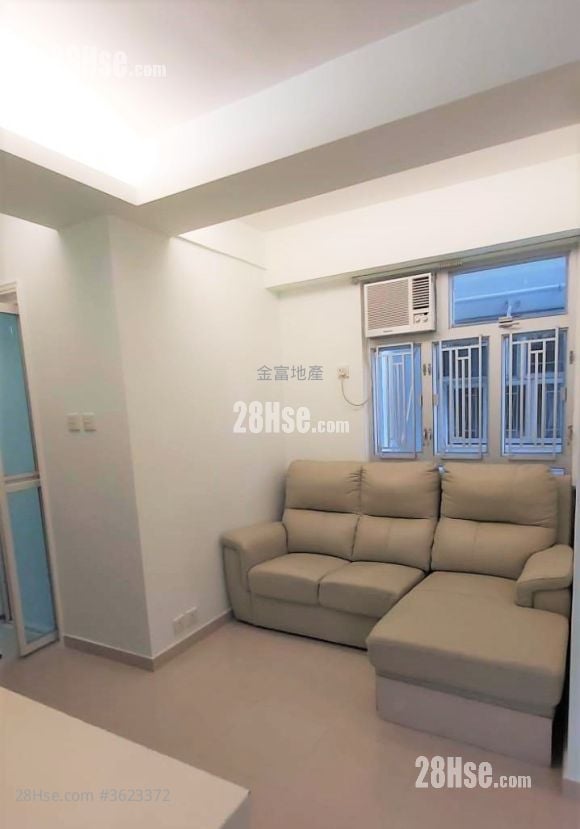 Walton Estate Rental 2 Bedrooms 434 ft² Walton Estate Rental 2 Bedrooms 434 ft²