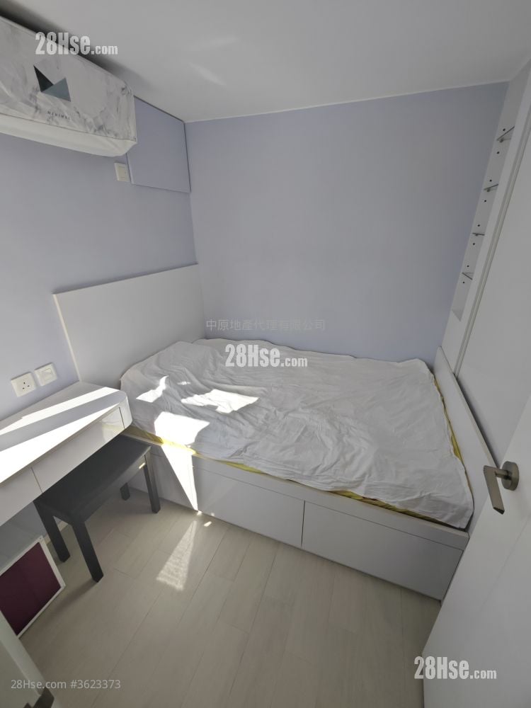 Tsuen Wan Centre Rental 1 Bedroom , 1 Bathroom 329 ft² Tsuen Wan Centre Rental 1 Bedroom , 1 Bathroom 329 ft²