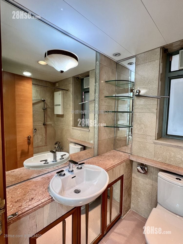 盈翠半岛 售盘 3 房 670 平方尺 盈翠半岛 售盘 3 房 670 平方尺