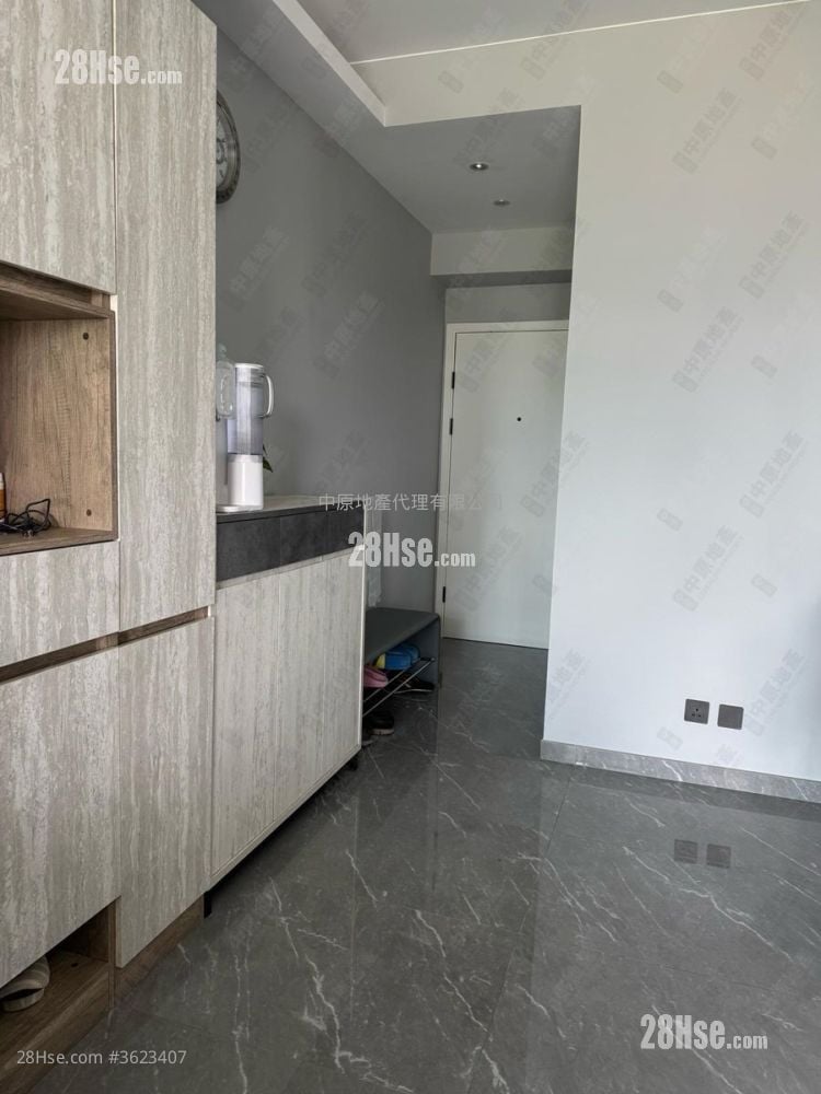 銀湖天峰 售盤 3 房 , 3 浴室 1,000 平方呎 銀湖天峰 售盤 3 房 , 3 浴室 1,000 平方呎