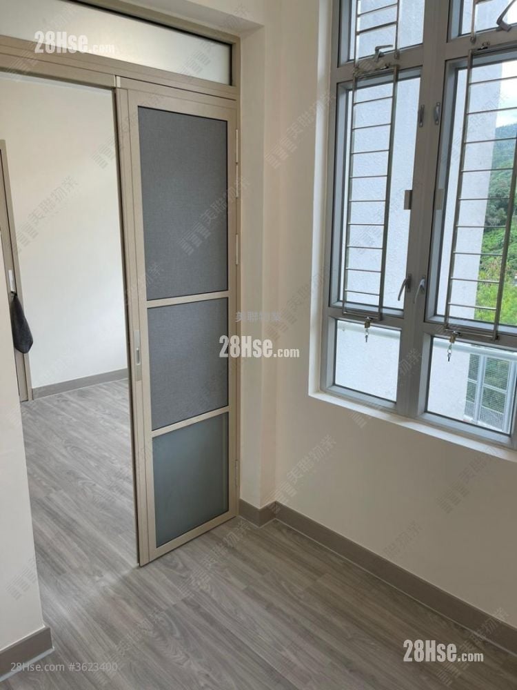 山丽苑 售盘 1 浴室 447 平方尺 山丽苑 售盘 1 浴室 447 平方尺