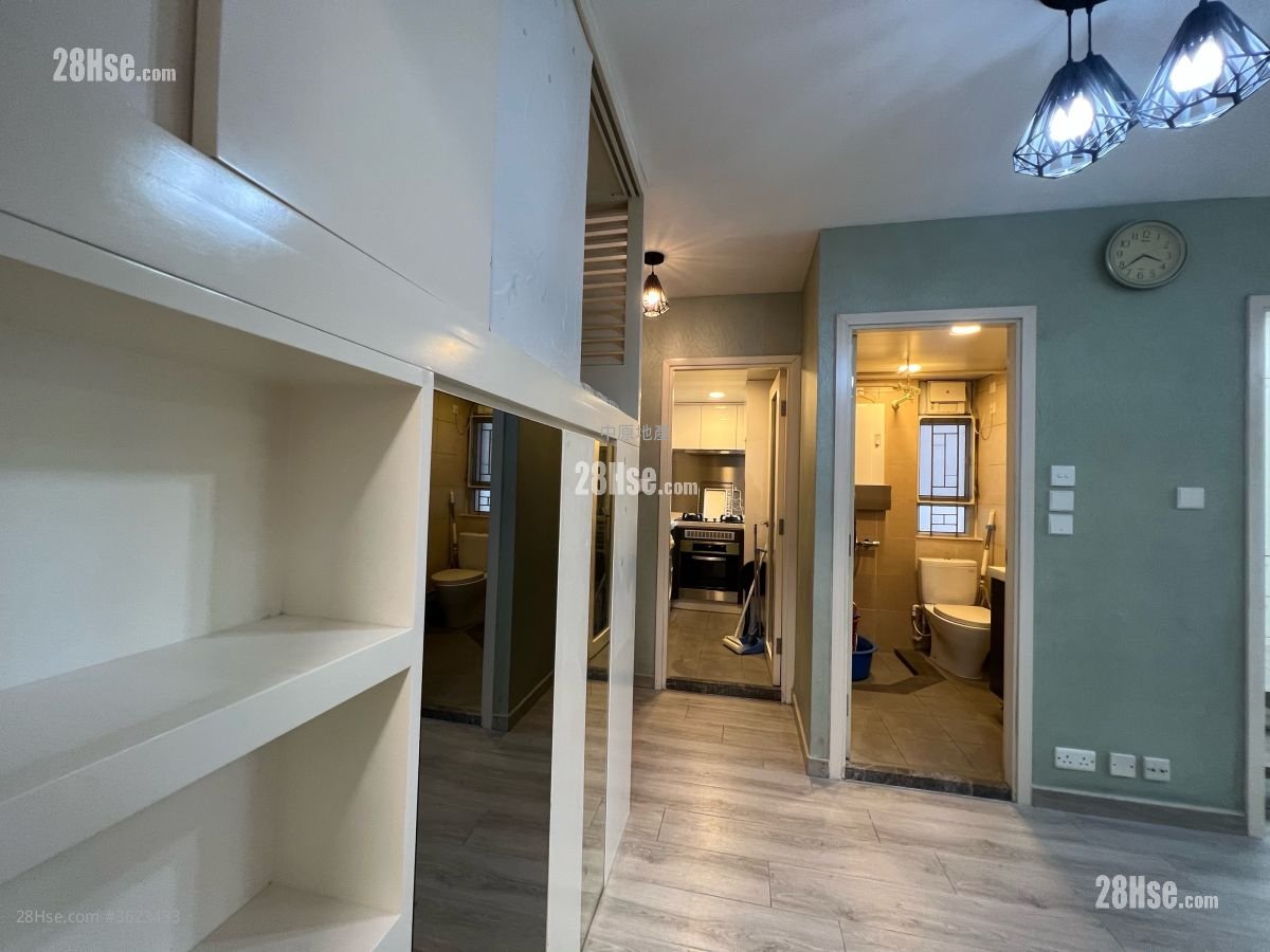 青俊苑 售盤 2 房 436 平方呎 青俊苑 售盤 2 房 436 平方呎