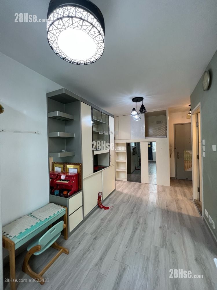 青俊苑 售盤 2 房 436 平方呎 青俊苑 售盤 2 房 436 平方呎