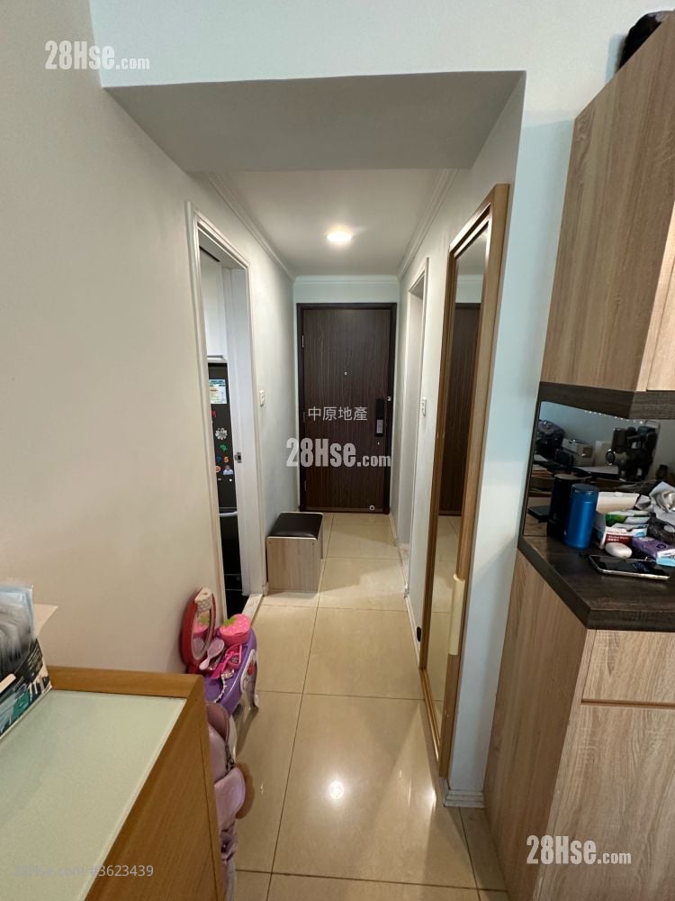 Rambler Crest Sell 2 Bedrooms 485 ft² Rambler Crest Sell 2 Bedrooms 485 ft²