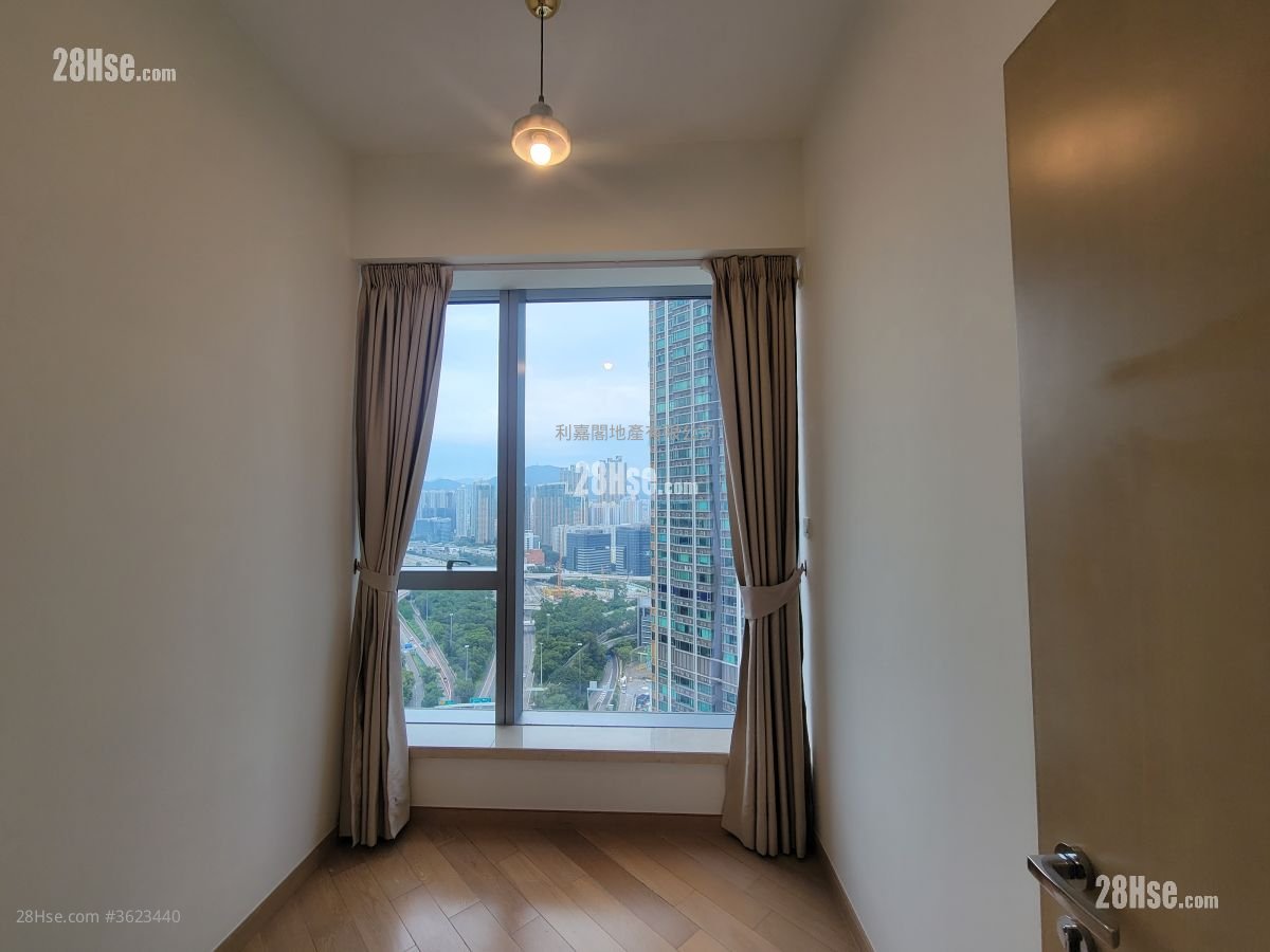 天璽 租盤 3 房 , 2 浴室 872 平方呎 天璽 租盤 3 房 , 2 浴室 872 平方呎