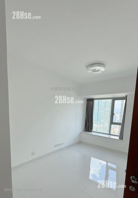 君臨天下 租盤 2 房 , 2 浴室 804 平方呎 君臨天下 租盤 2 房 , 2 浴室 804 平方呎