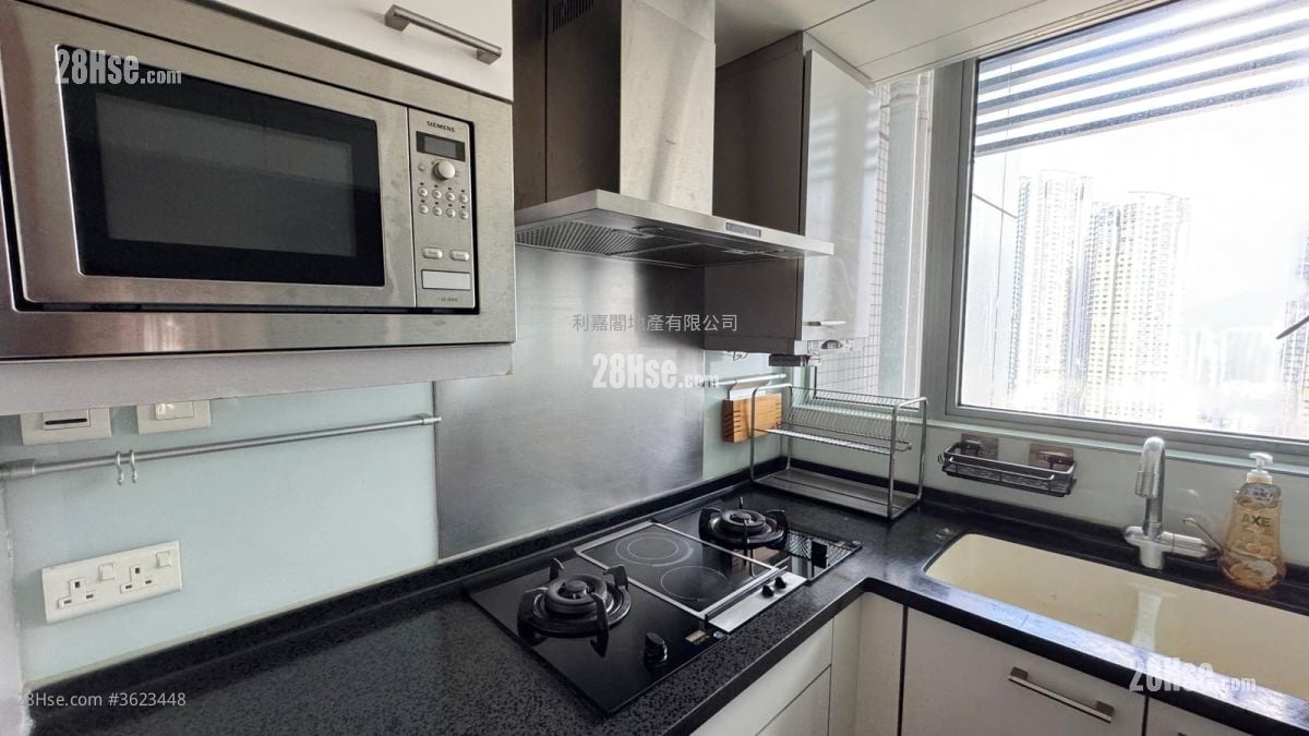 君臨天下 租盤 2 房 , 2 浴室 804 平方呎 君臨天下 租盤 2 房 , 2 浴室 804 平方呎