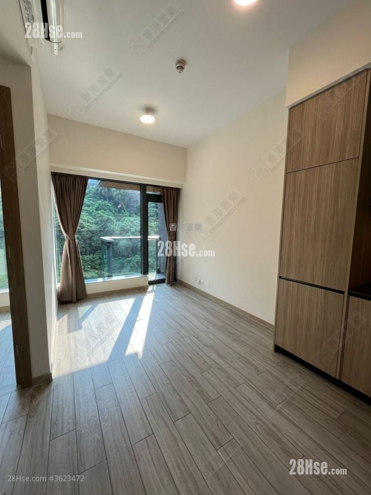 Novum East Rental 3 Bedrooms , 1 Bathroom 451 ft² Novum East Rental 3 Bedrooms , 1 Bathroom 451 ft²