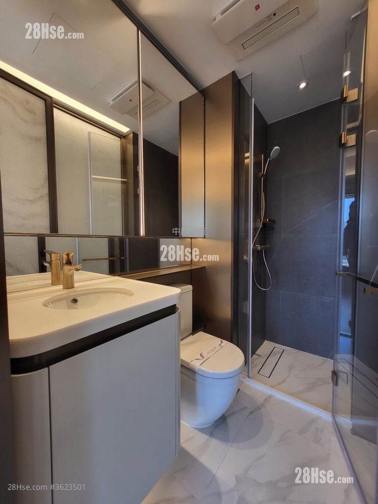 One Innovale 售盘 开放式间隔 , 1 浴室 209 平方尺