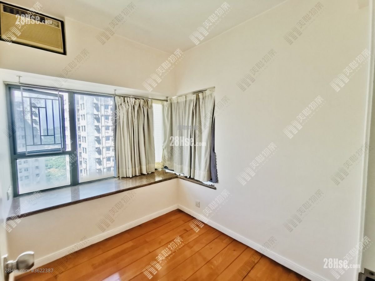 Regentville Sell 2 Bedrooms , 1 Bathroom 419 ft² Regentville Sell 2 Bedrooms , 1 Bathroom 419 ft²