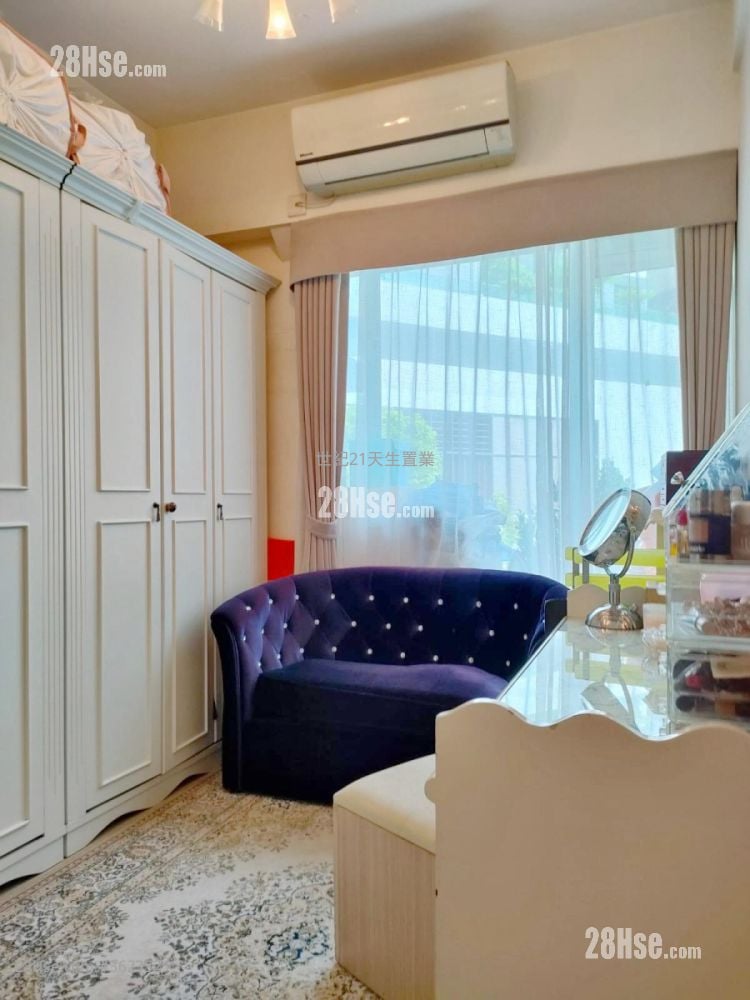 Peridot Court Sell 3 Bedrooms , 2 Bathrooms 1,143 ft² Peridot Court Sell 3 Bedrooms , 2 Bathrooms 1,143 ft²