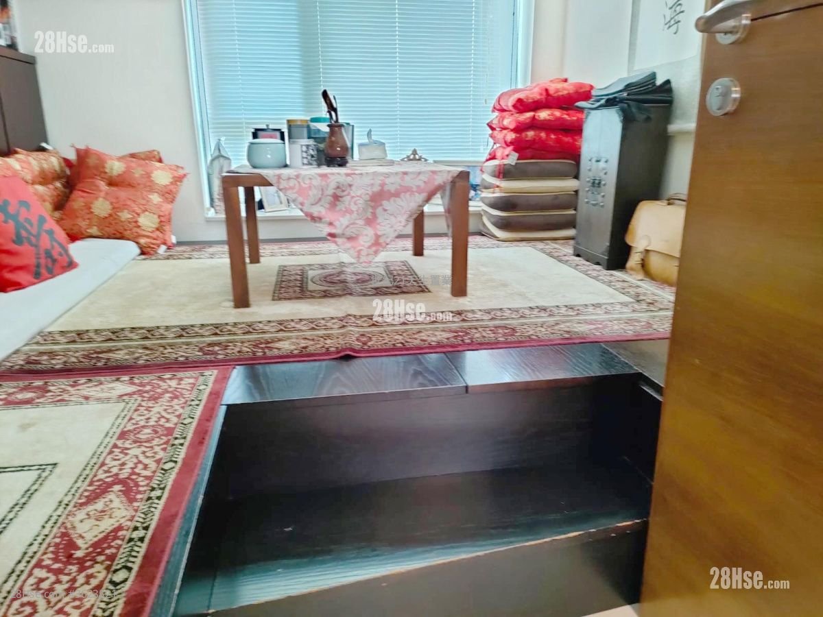 Peridot Court Sell 3 Bedrooms , 2 Bathrooms 1,143 ft² Peridot Court Sell 3 Bedrooms , 2 Bathrooms 1,143 ft²