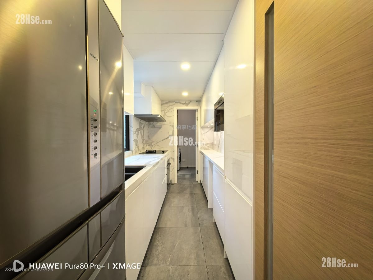 Yukon Heights Rental 3 Bedrooms , 2 Bathrooms 1,001 ft² Yukon Heights Rental 3 Bedrooms , 2 Bathrooms 1,001 ft²