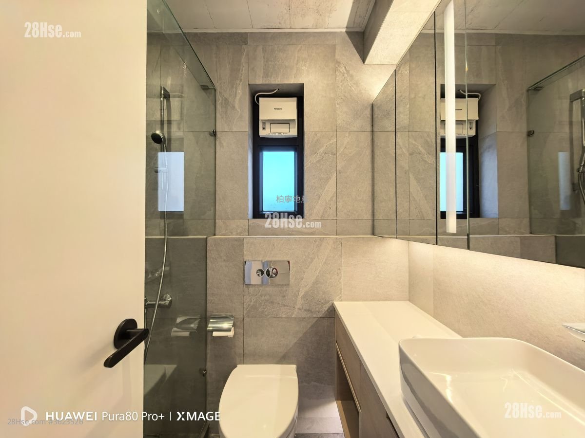 Yukon Heights Rental 3 Bedrooms , 2 Bathrooms 1,001 ft² Yukon Heights Rental 3 Bedrooms , 2 Bathrooms 1,001 ft²