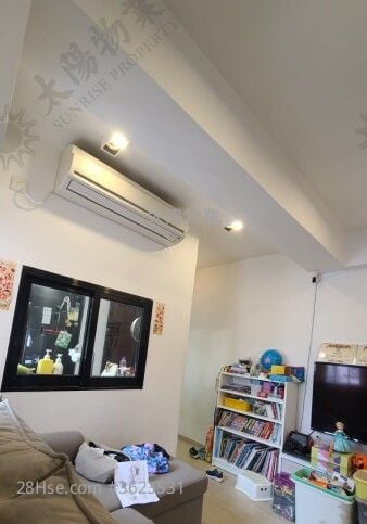 Whampoa Estate Sell 2 Bedrooms 453 ft² Whampoa Estate Sell 2 Bedrooms 453 ft²