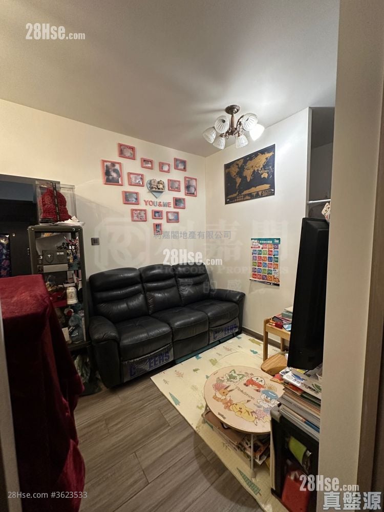 Elegant Garden Sell 2 Bedrooms 404 ft² Elegant Garden Sell 2 Bedrooms 404 ft²