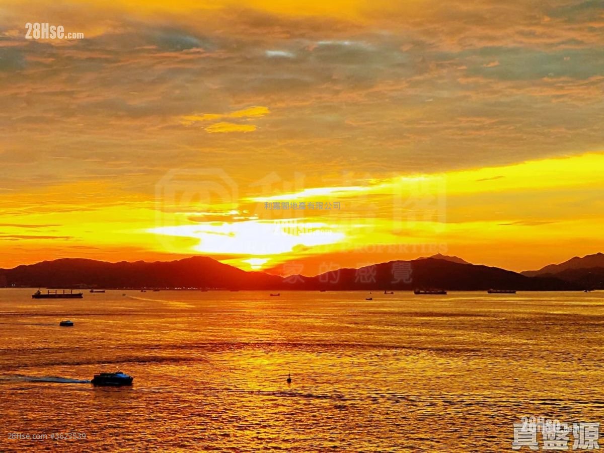 Lung Cheung Garden Sell 2 Bedrooms 369 ft² Lung Cheung Garden Sell 2 Bedrooms 369 ft²