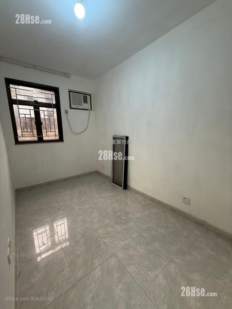 Village Rental 2 Bedrooms , 1 Bathroom 500 ft² Village Rental 2 Bedrooms , 1 Bathroom 500 ft²