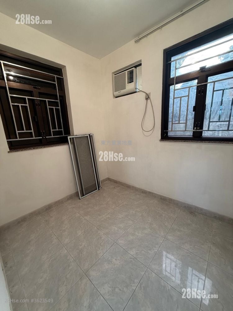 Village Rental 2 Bedrooms , 1 Bathroom 500 ft² Village Rental 2 Bedrooms , 1 Bathroom 500 ft²