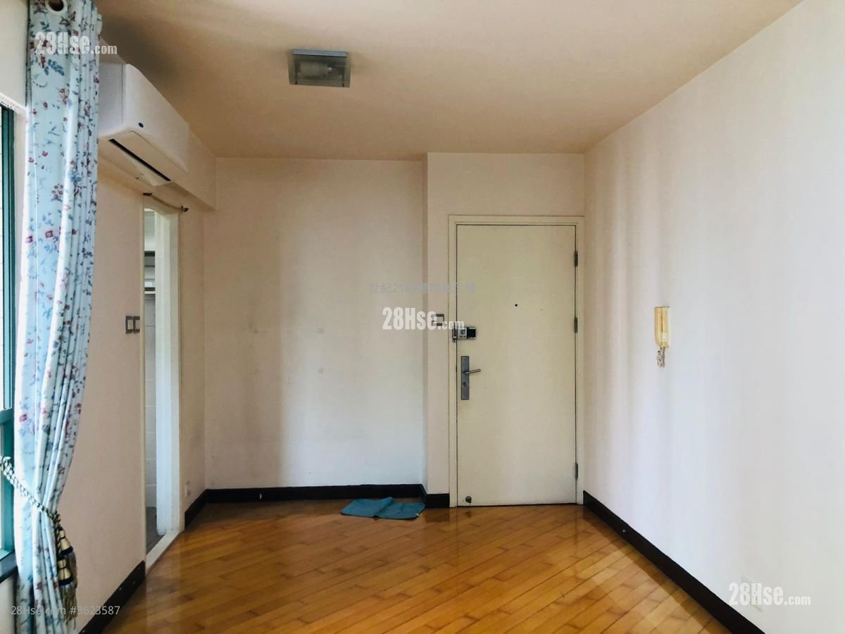 顺景华庭 售盘 2 房 , 1 浴室 493 平方尺