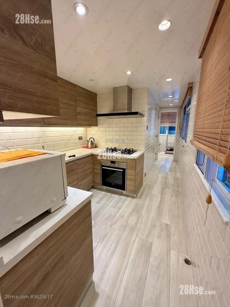 Everwell Garden Sell 4 Bedrooms , 2 Bathrooms 1,496 ft² Everwell Garden Sell 4 Bedrooms , 2 Bathrooms 1,496 ft²