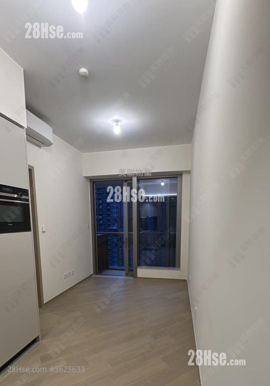 Villa Garda Iii Rental 340 ft² Villa Garda Iii Rental 340 ft²