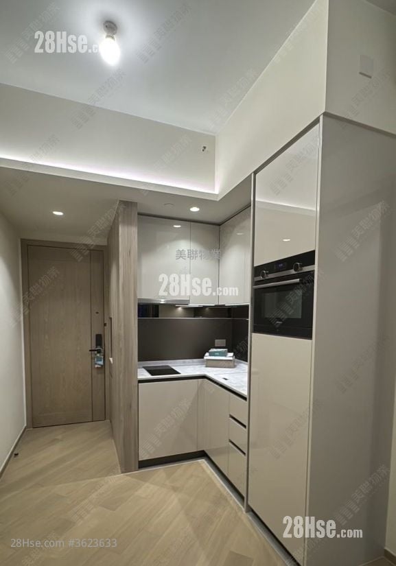 Villa Garda Iii Rental 340 ft² Villa Garda Iii Rental 340 ft²