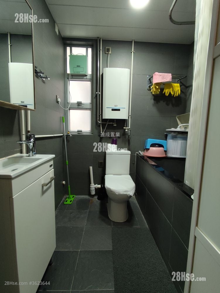 Telford Gardens Rental 2 Bedrooms , 1 Bathroom 517 ft² Telford Gardens Rental 2 Bedrooms , 1 Bathroom 517 ft²