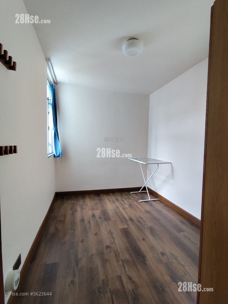 Telford Gardens Rental 2 Bedrooms , 1 Bathroom 517 ft² Telford Gardens Rental 2 Bedrooms , 1 Bathroom 517 ft²