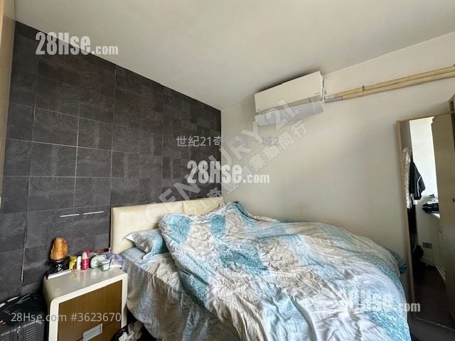 Yu Chui Court Sell 650 ft² Yu Chui Court Sell 650 ft²