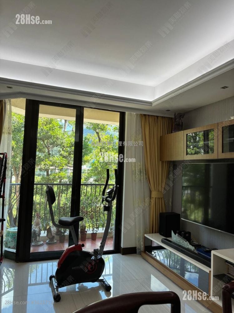 Forest Hill Sell 3 Bedrooms , 2 Bathrooms 1,551 ft² Forest Hill Sell 3 Bedrooms , 2 Bathrooms 1,551 ft²