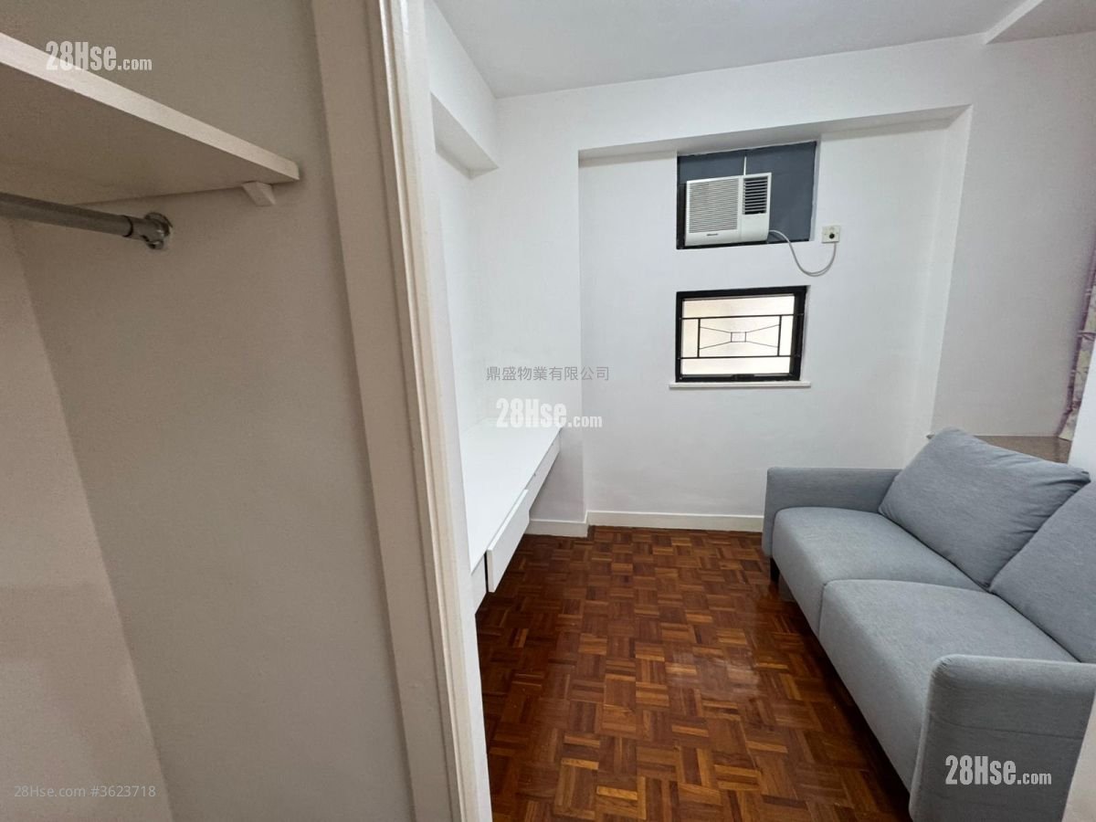 康怡花園 租盤 2 房 , 1 浴室 466 平方呎 康怡花園 租盤 2 房 , 1 浴室 466 平方呎