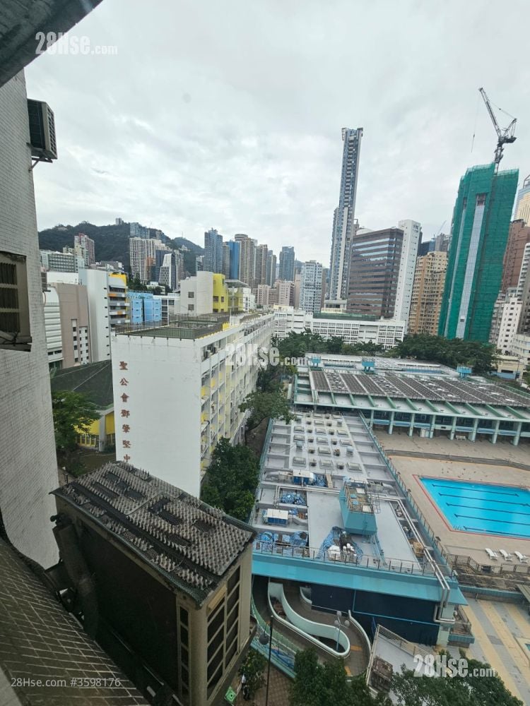 Oi Kwan Court Rental 1 Bedroom , 1 Bathroom 423 ft²