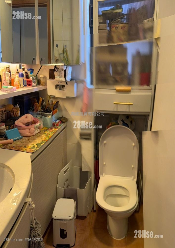 Metropolitan Rise Sell 2 Bedrooms 385 ft² Metropolitan Rise Sell 2 Bedrooms 385 ft²