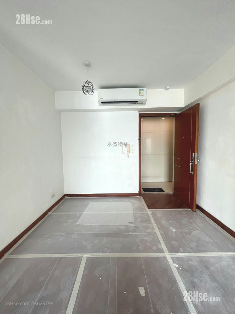 The Long Beach Sell 2 Bedrooms , 1 Bathroom 550 ft² The Long Beach Sell 2 Bedrooms , 1 Bathroom 550 ft²