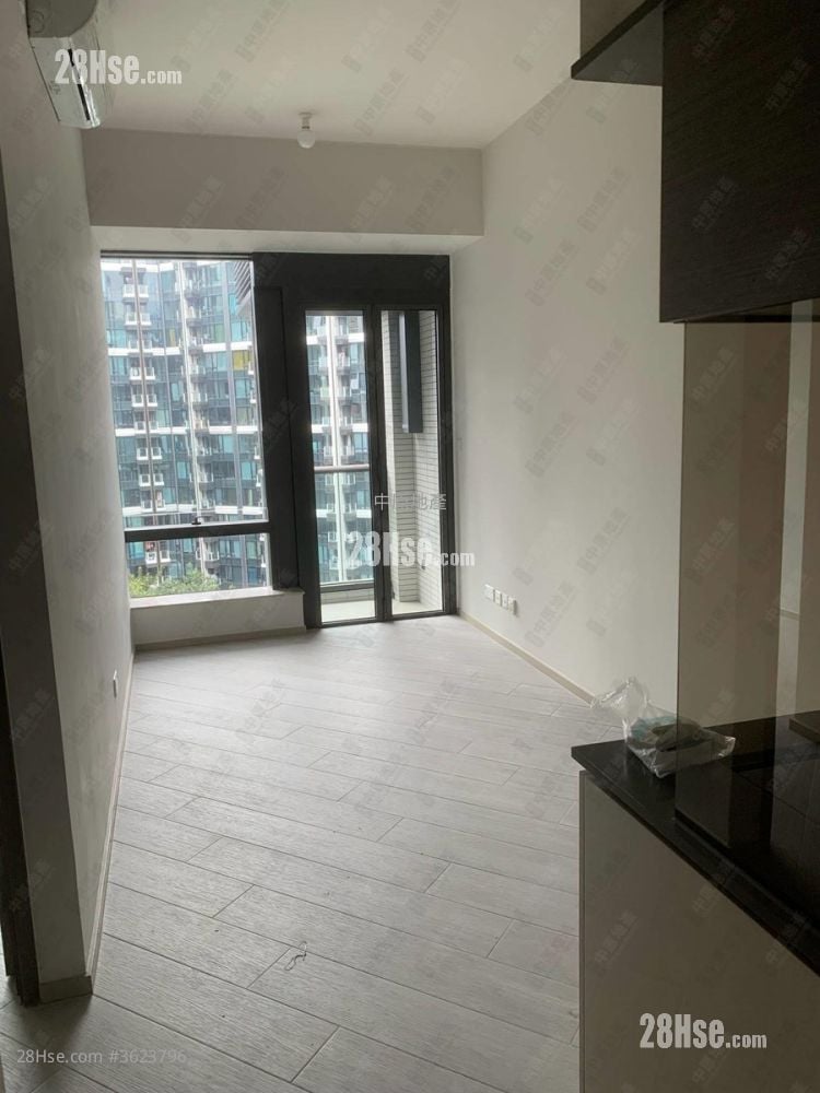 The Royale Sell 1 Bedroom , 1 Bathroom 362 ft² The Royale Sell 1 Bedroom , 1 Bathroom 362 ft²