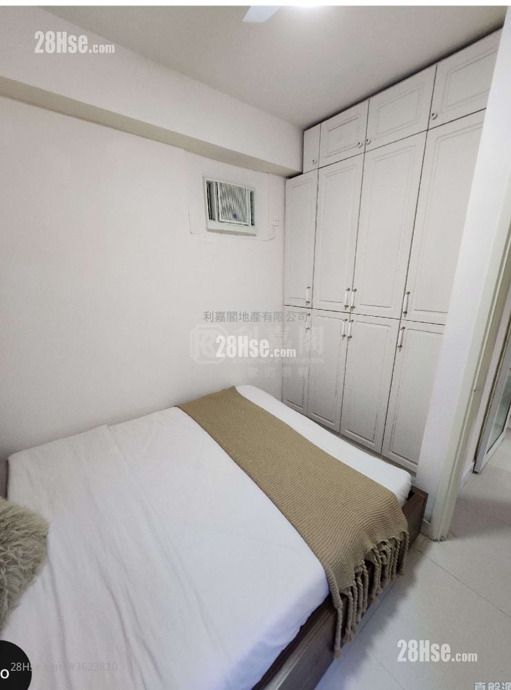 康怡花园 售盘 2 房 , 1 浴室 524 平方尺 康怡花园 售盘 2 房 , 1 浴室 524 平方尺