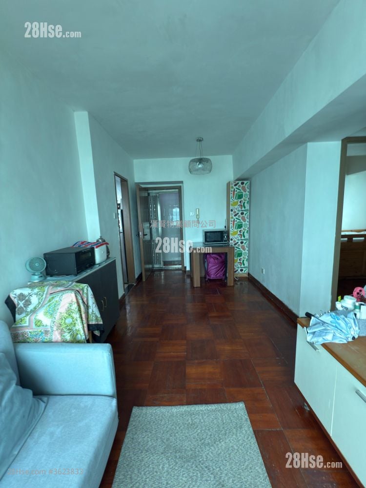 Lung Cheung Garden Sell 2 Bedrooms , 1 Bathroom 369 ft² Lung Cheung Garden Sell 2 Bedrooms , 1 Bathroom 369 ft²