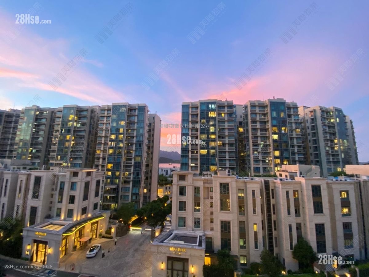 Solaria Sell 2 Bedrooms , 3 Bathrooms 463 ft²